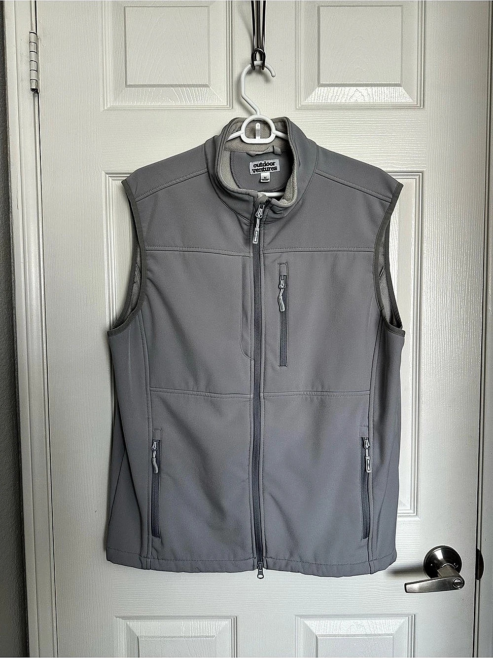 Outdoor Ventures Men’s Utility Vest | Multi-Pocket Vest | Medium